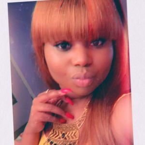 Meet your Posher, Janique